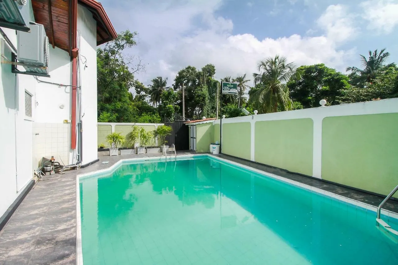 Oyo 270 Pavana Resort Negombo