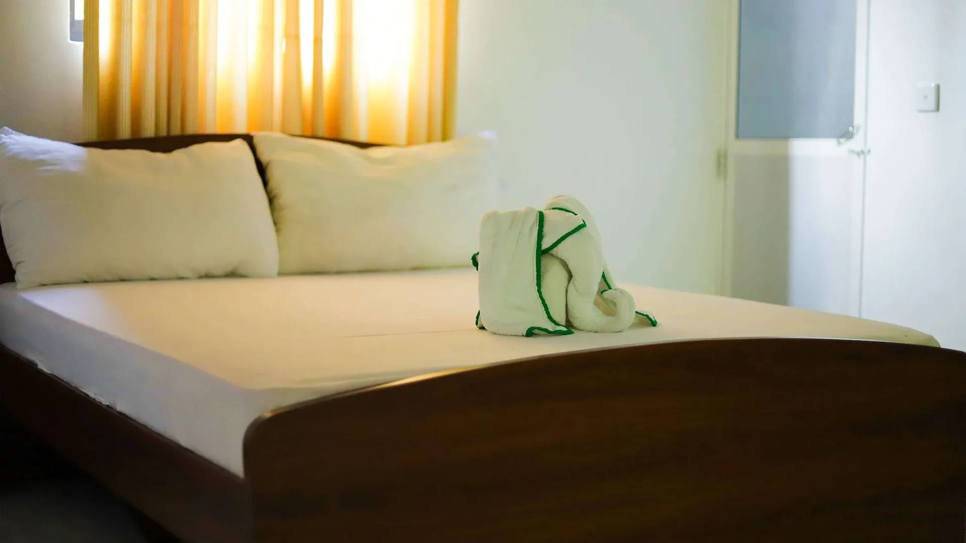 Oyo 270 Pavana Resort ネゴンボ 3*,  スリランカ